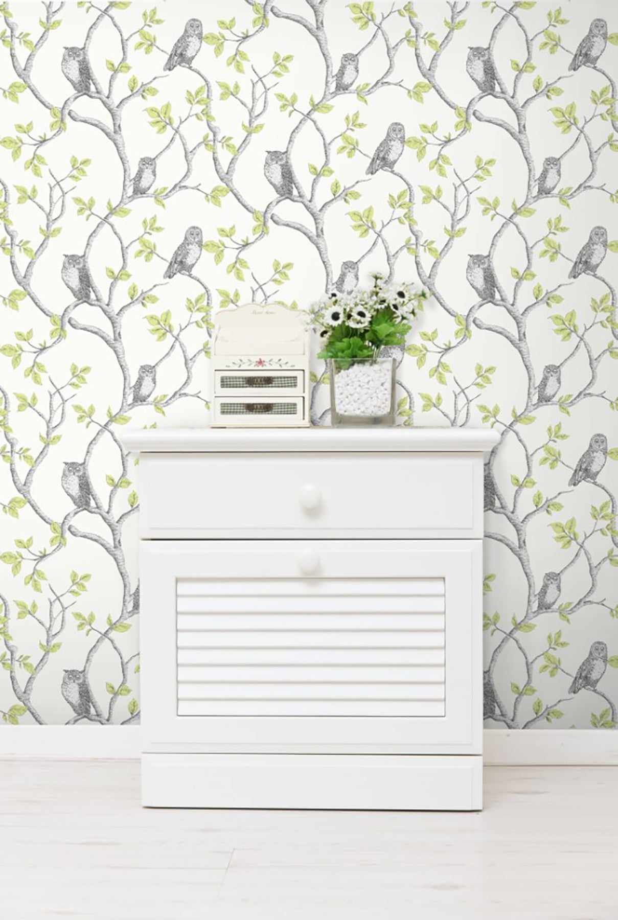 Fine Decor Linden Green Owl Wallpaper, 20.5-in by 33-ft