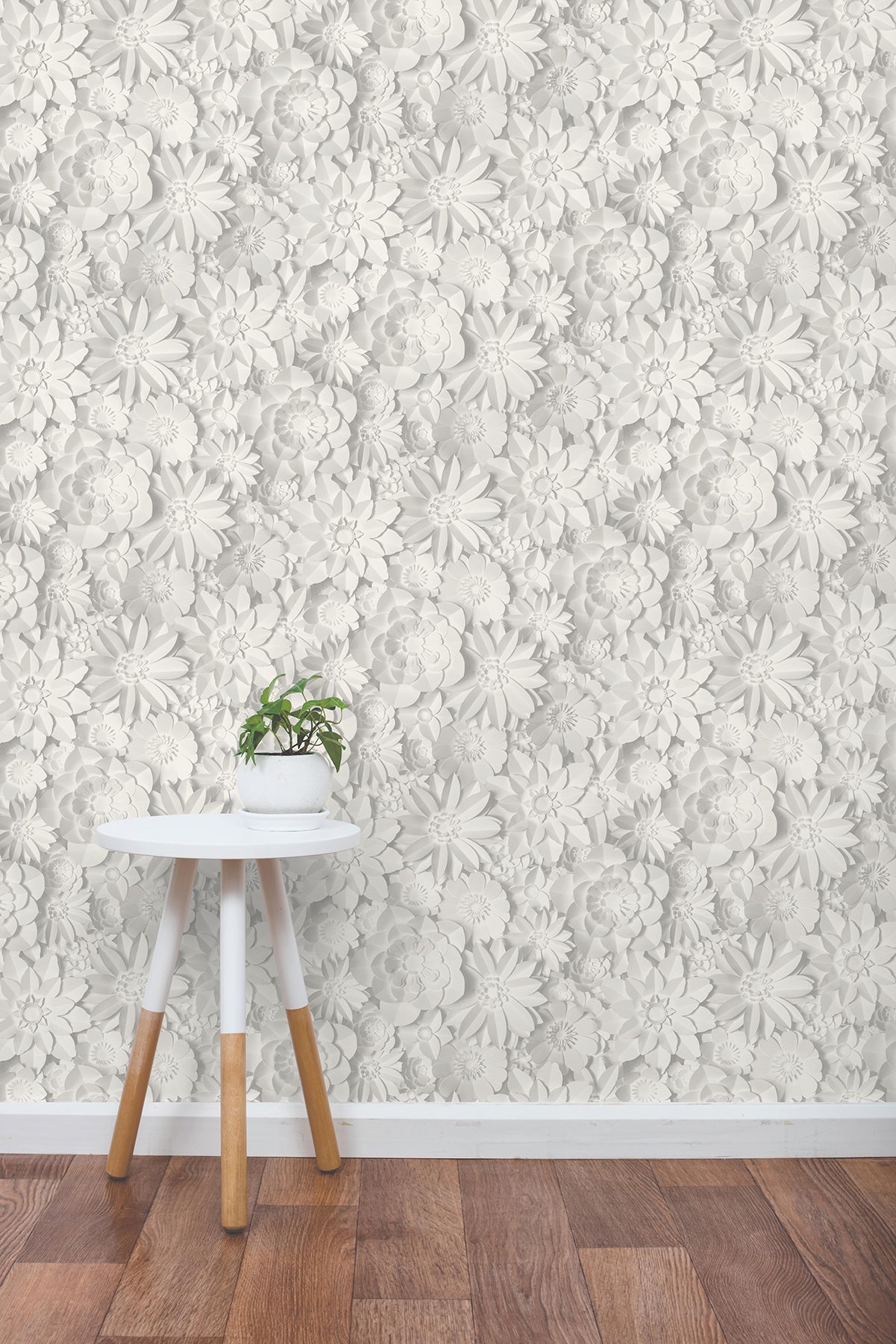 Fine Decor Dacre White Floral Wallpaper, 20.5-in by 33-ft