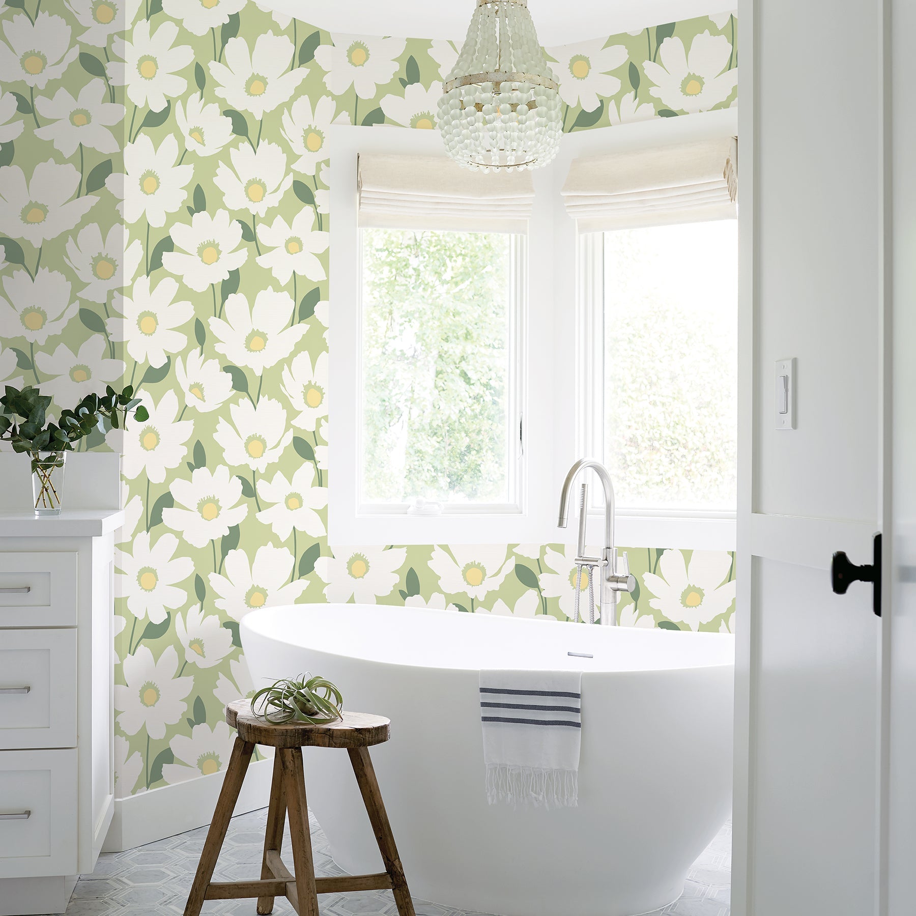 Brewster Astera Green Floral Wallpaper, 20.5-in by 33-ft