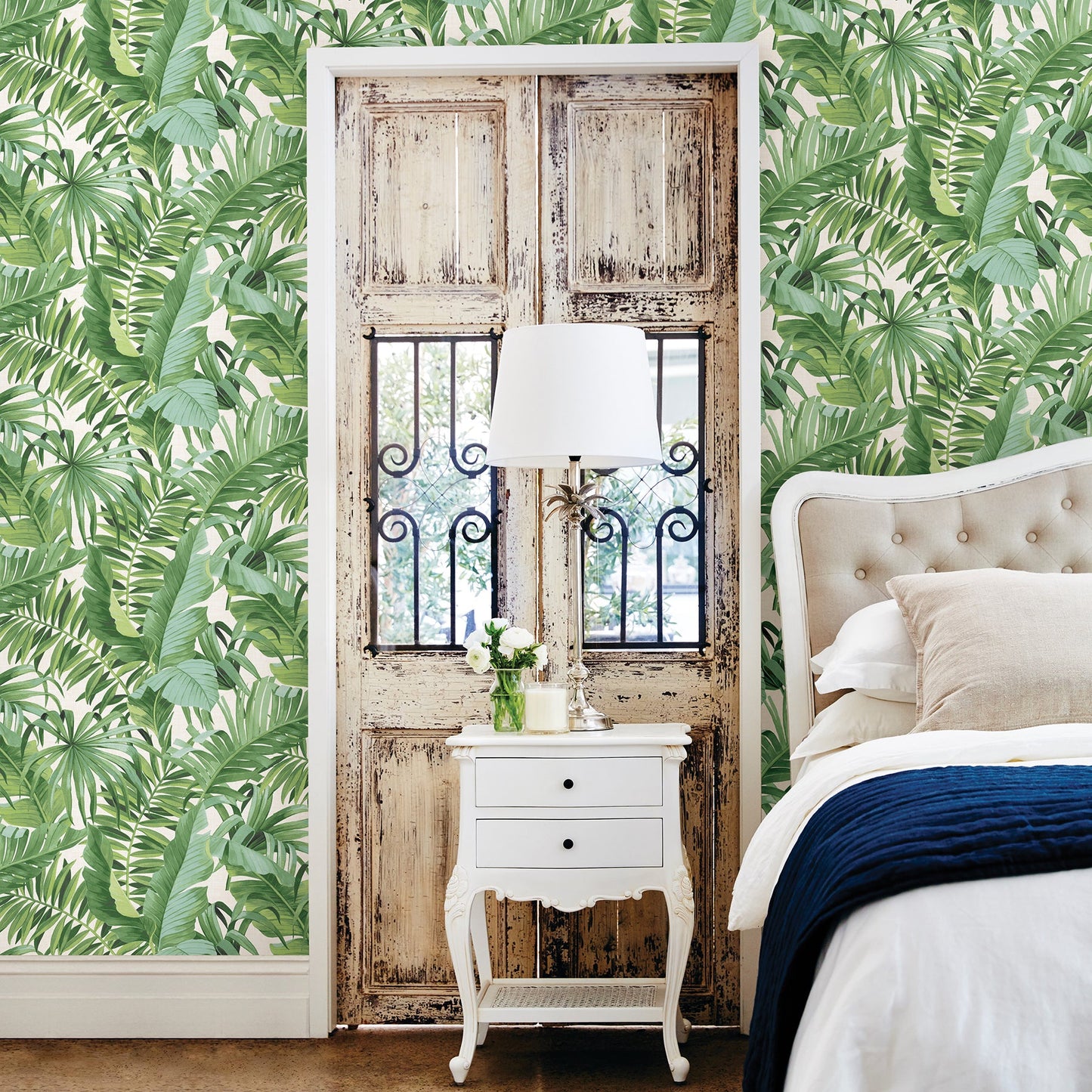 A-Street Prints Alfresco Green Tropical Palm Wallpaper, 20.5-in by 33-ft