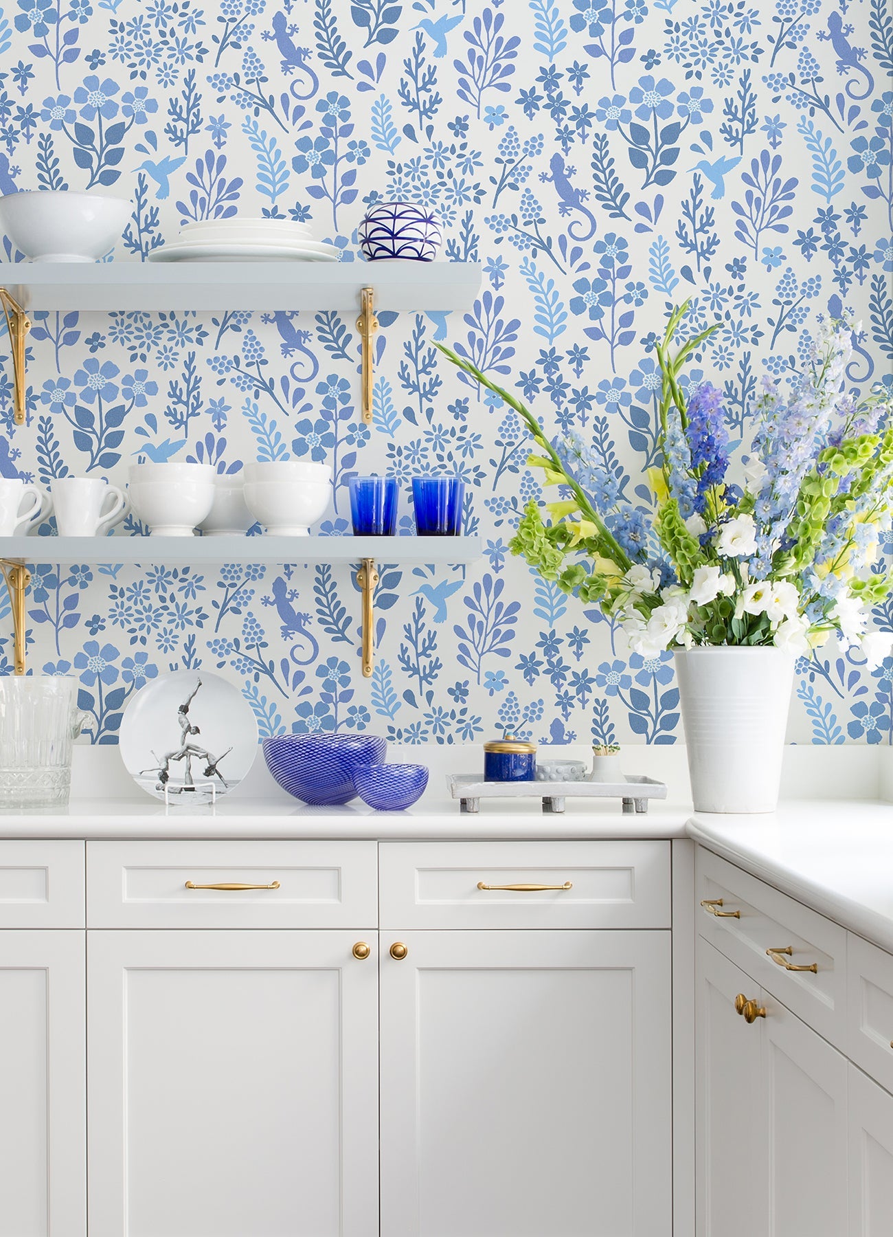 Advantage Karina Blue Meadow Wallpaper, 20.5-in by 33-ft