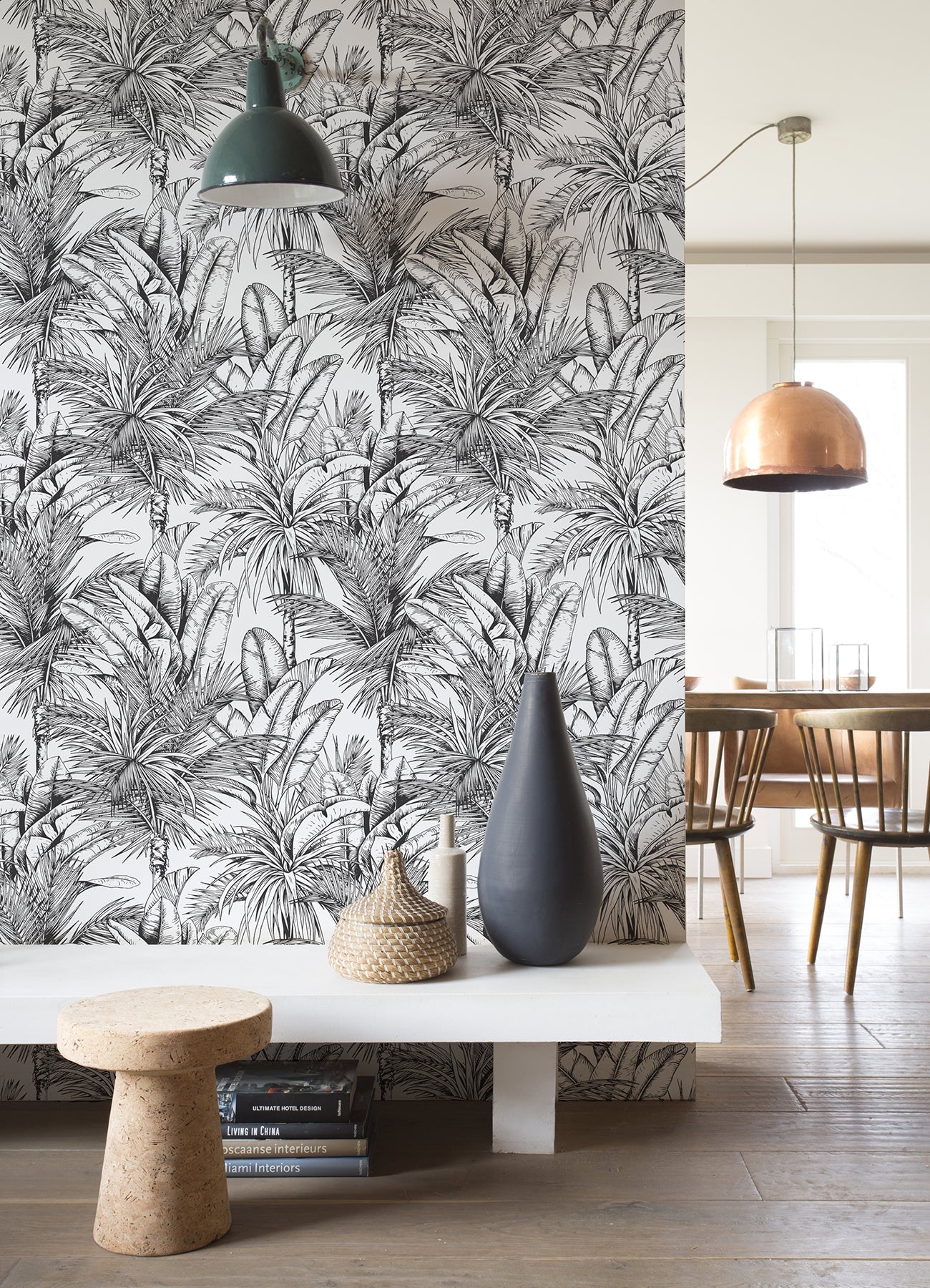 Advantage Serra White Palm Wallpaper, 20.9-in by 33-ft