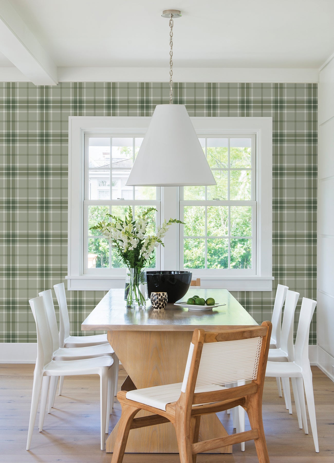 Advantage Sala Green Plaid Wallpaper, 20.9-in by 33-ft