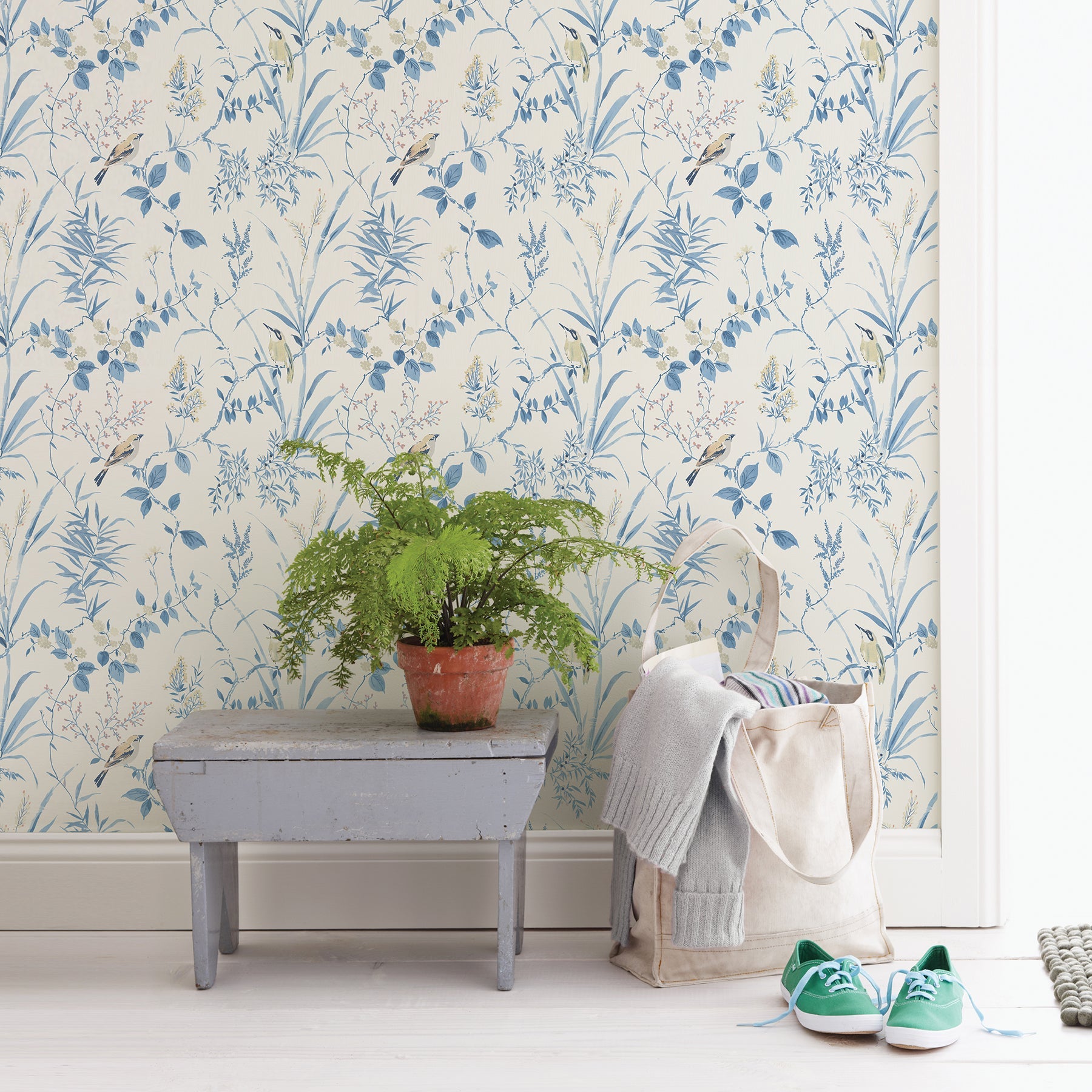 Chesapeake Imperial Garden Blue Botanical Wallpaper, 20.5-in by 33-ft