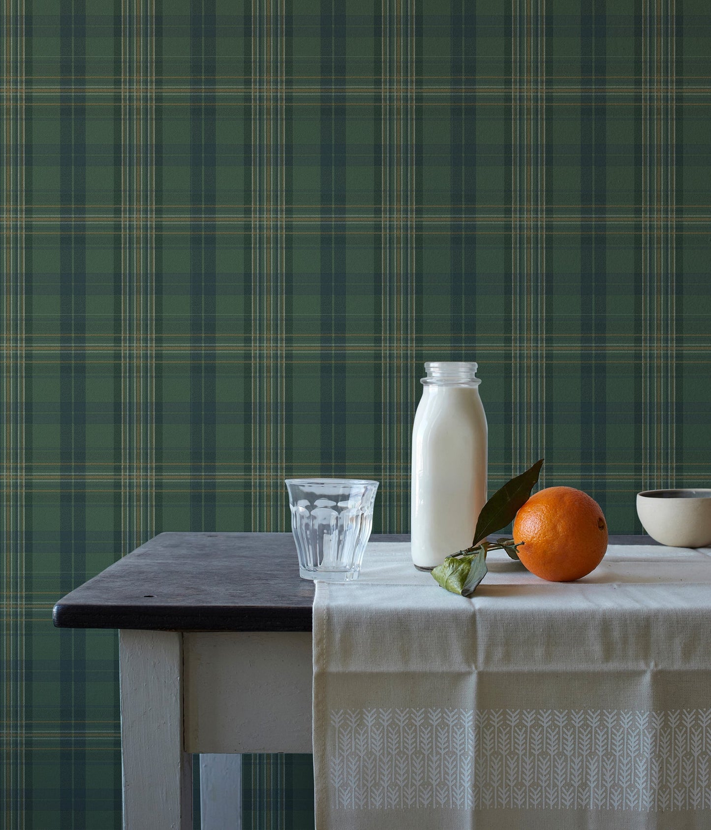 Chesapeake Austin Green Plaid Wallpaper, 20.5-in by 33-ft