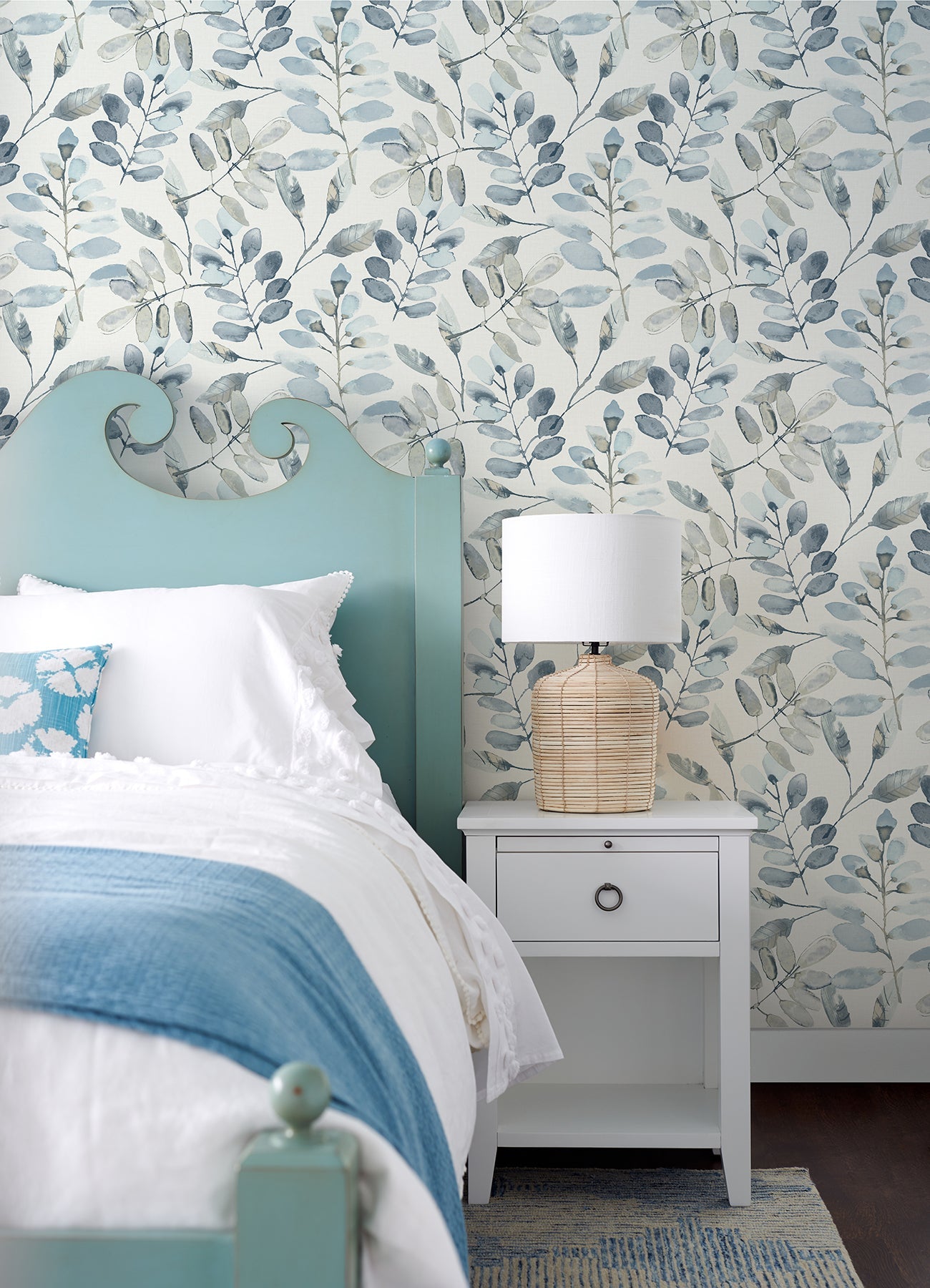 Chesapeake Pinnate Blue Leaves Wallpaper, 20.5-in by 33-ft