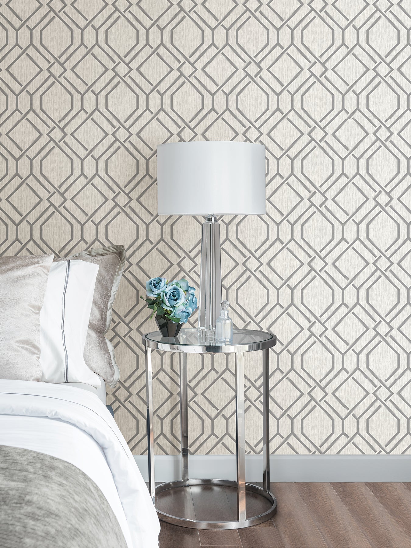 Advantage Frege Grey Trellis Wallpaper, 20.9-in by 33-ft