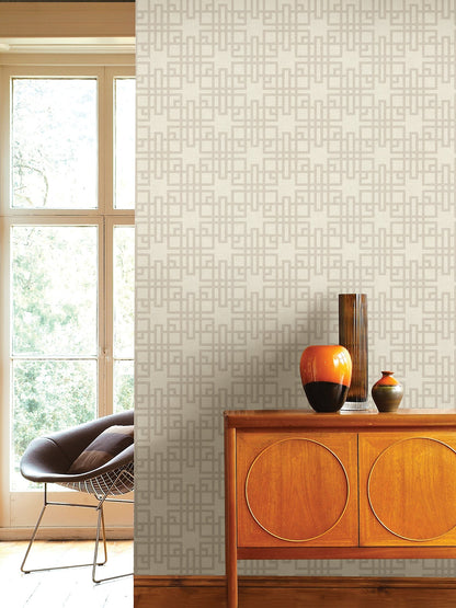 Advantage Mana White Trellis Wallpaper, 20.9-in by 33-ft