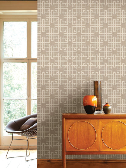 Advantage Mana Beige Trellis Wallpaper, 20.9-in by 33-ft