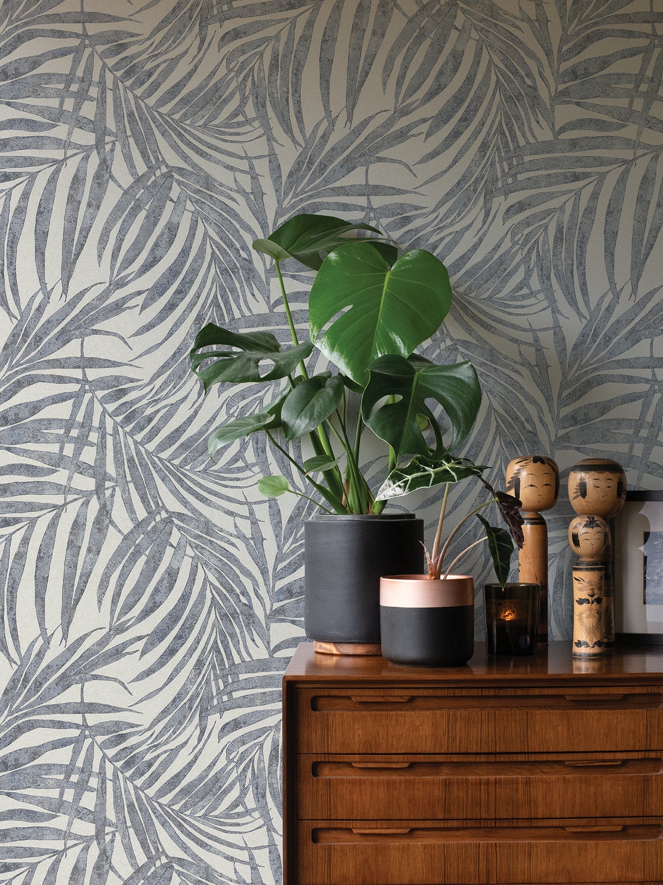 Advantage Anzu Slate Frond Wallpaper, 20.9-in by 33-ft