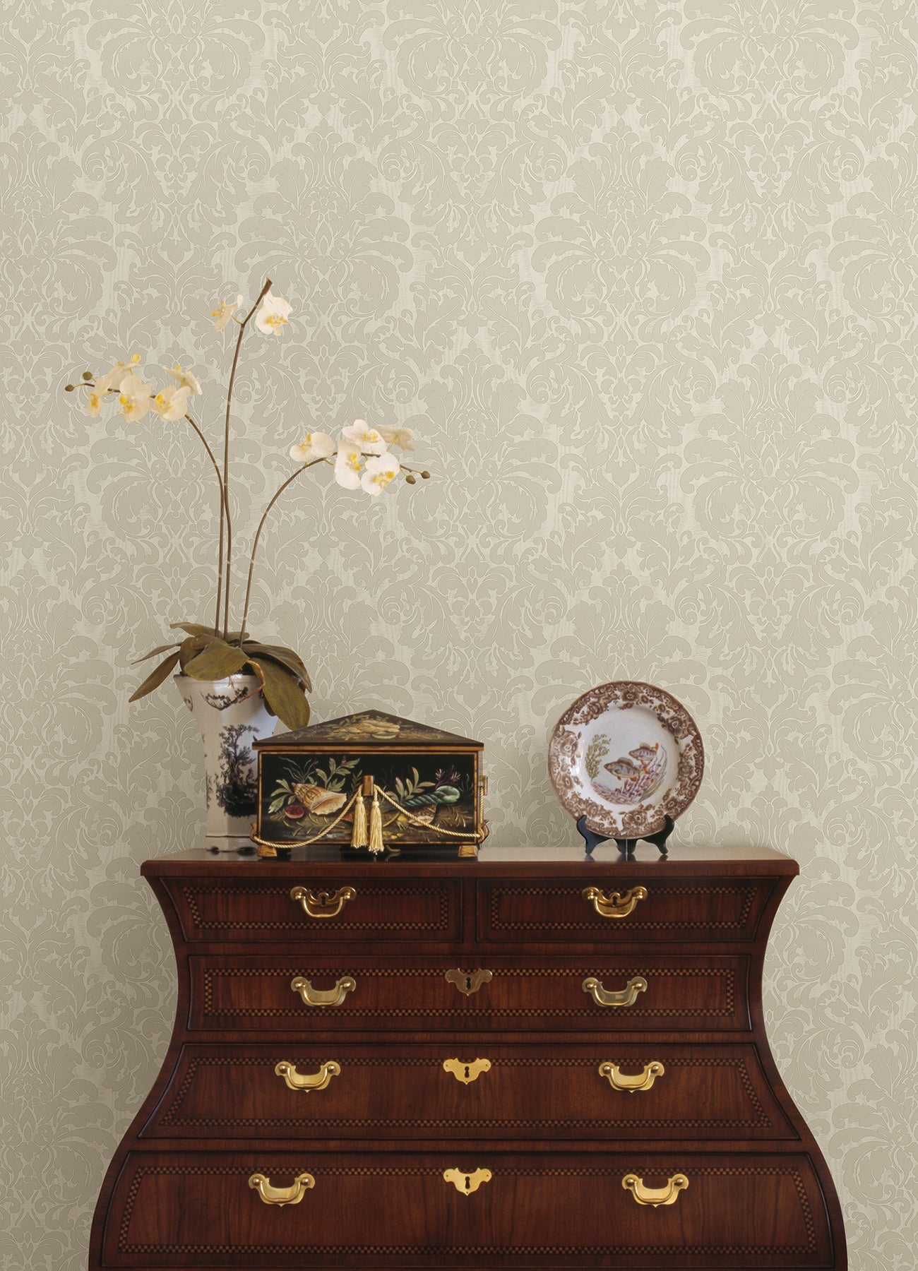 Sirpi Betina White Damask Wallpaper, 20.9-in by 33-ft