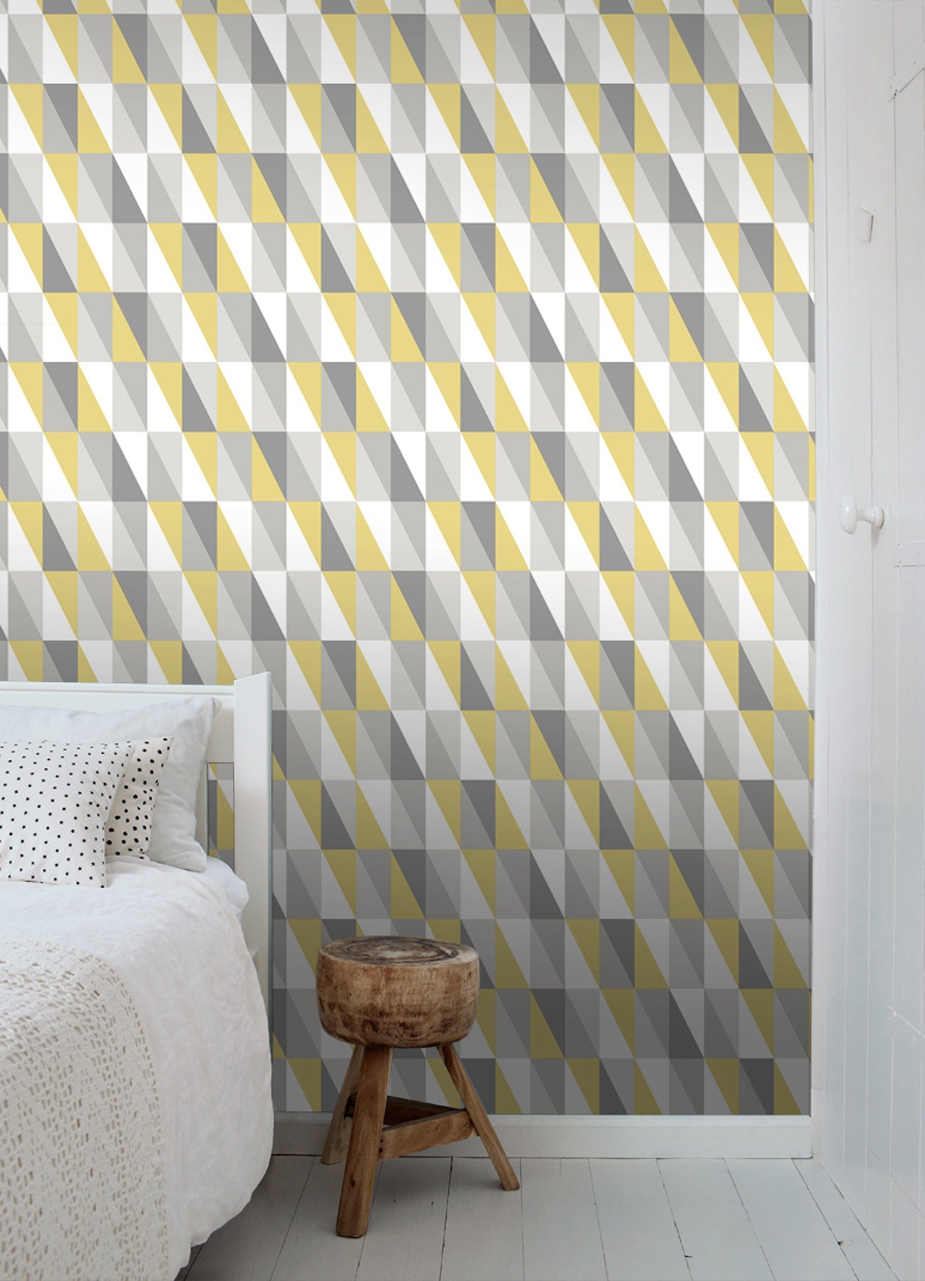 Chesapeake Inez Mustard Geometric Wallpaper, 20.9-in by 33-ft