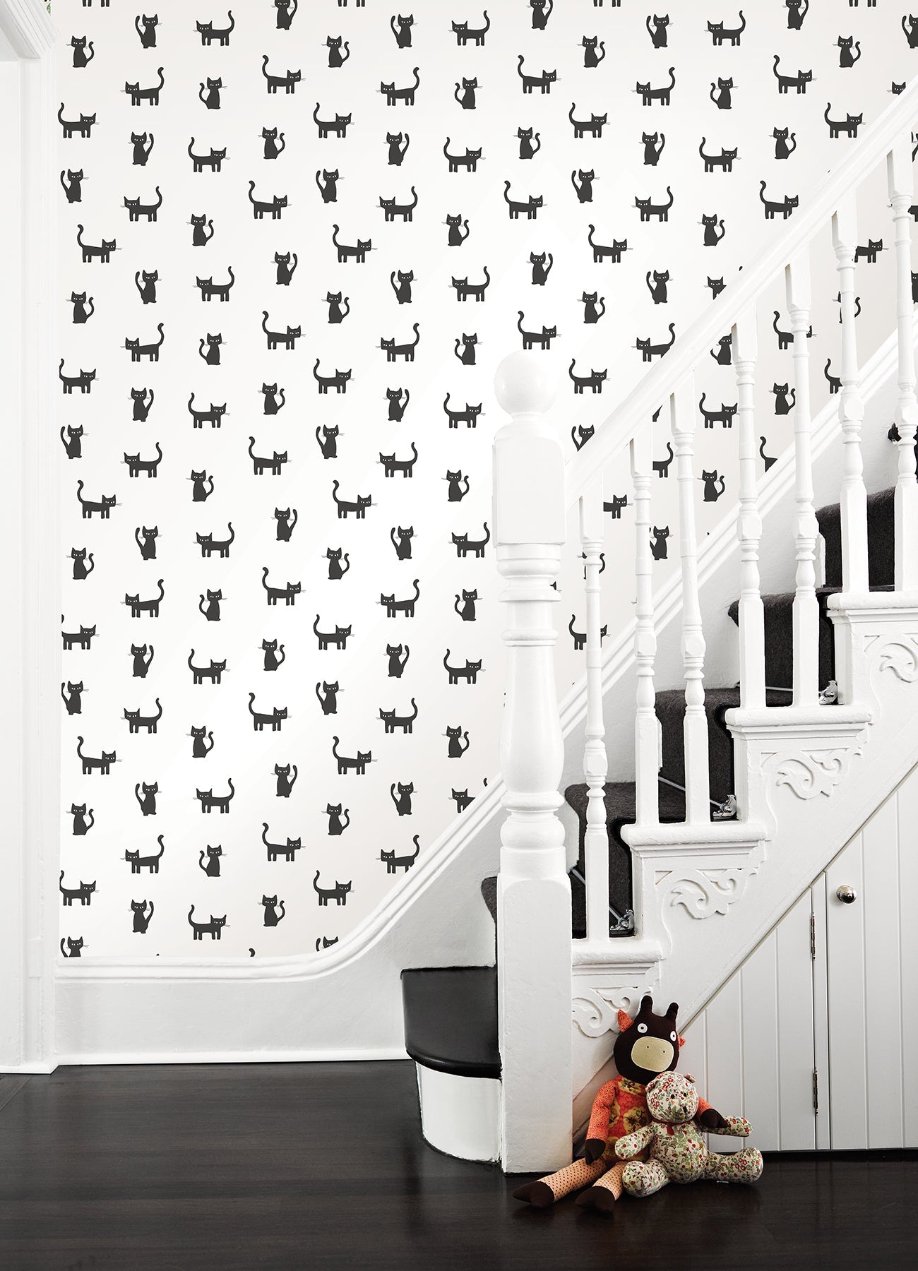 Chesapeake Delia Black Kitty Wallpaper, 20.9-in by 33-ft