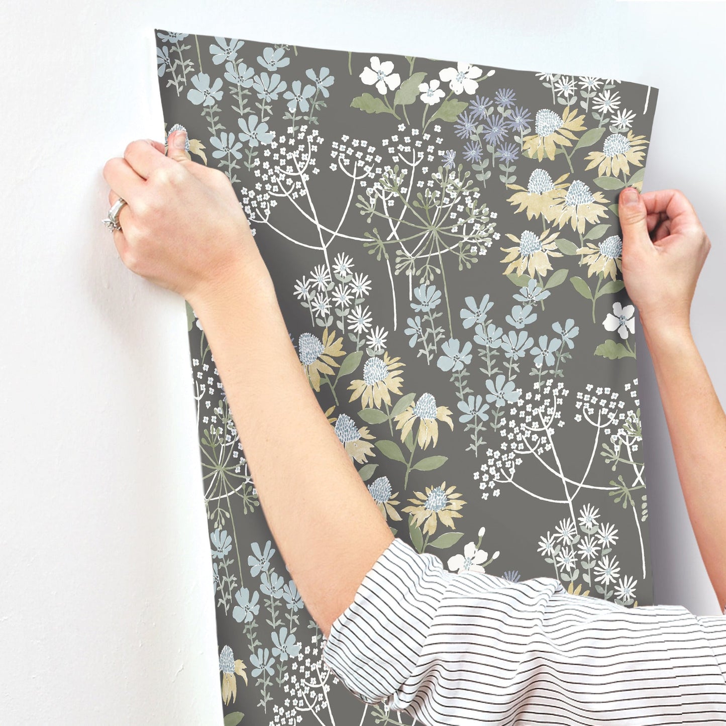 A-Street Prints Cultivate Grey Springtime Blooms Wallpaper, 20.5-in by 33-ft