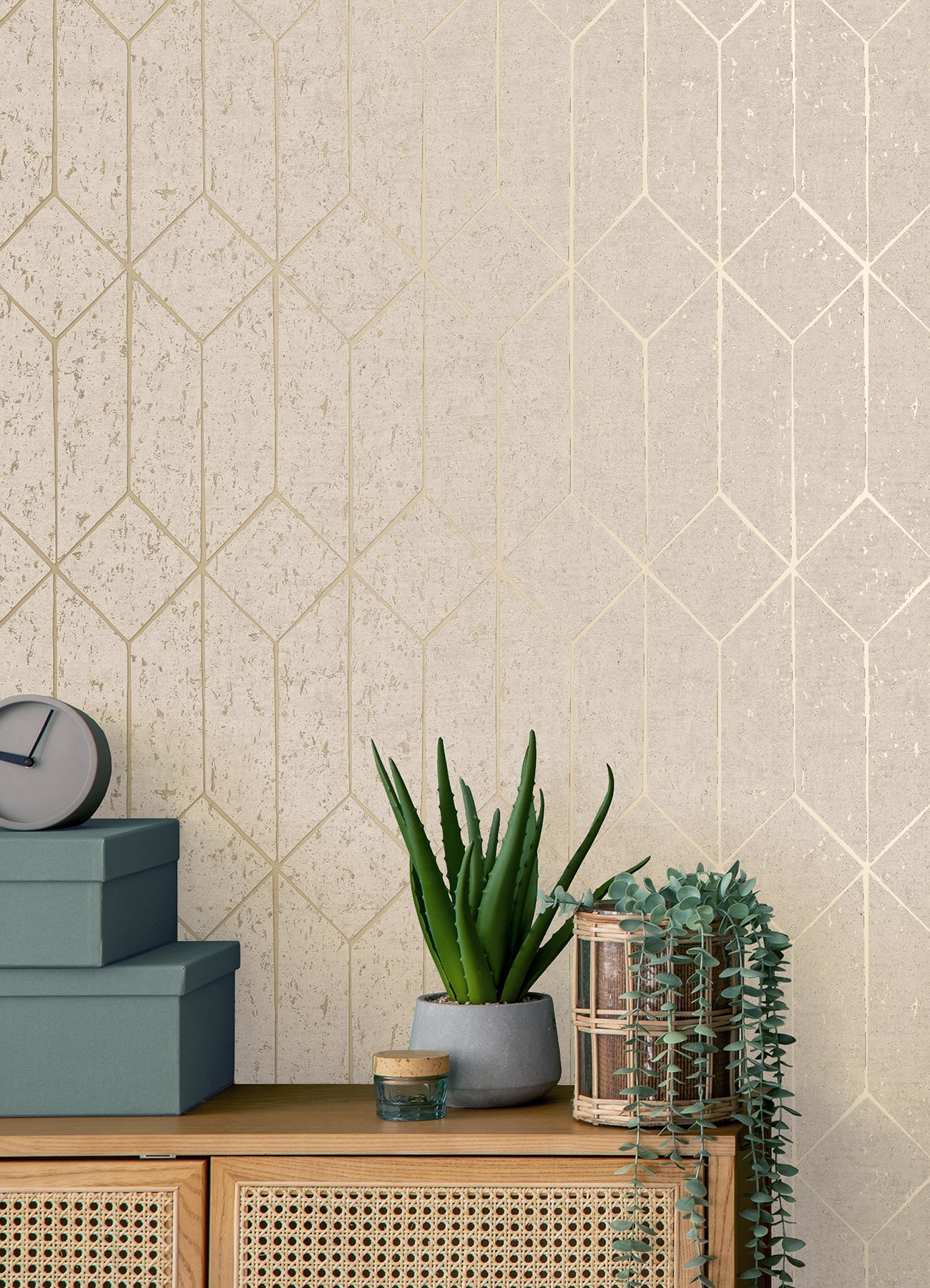 Advantage Hayden Bone Concrete Trellis Wallpaper, 20.5-in by 33-ft