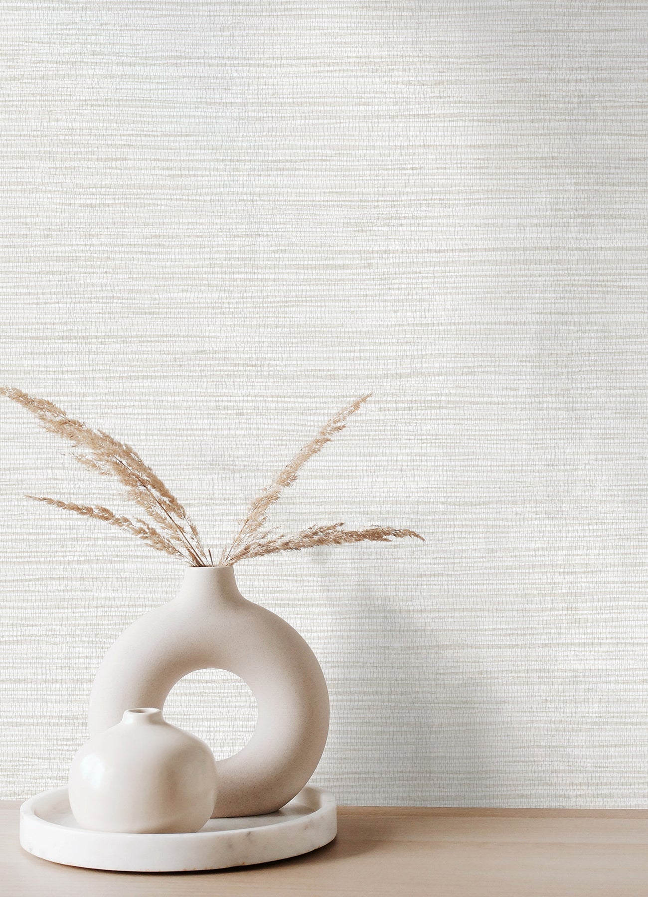 Advantage Alton Off White Faux Grasscloth Wallpaper, 20.5-in by 33-ft