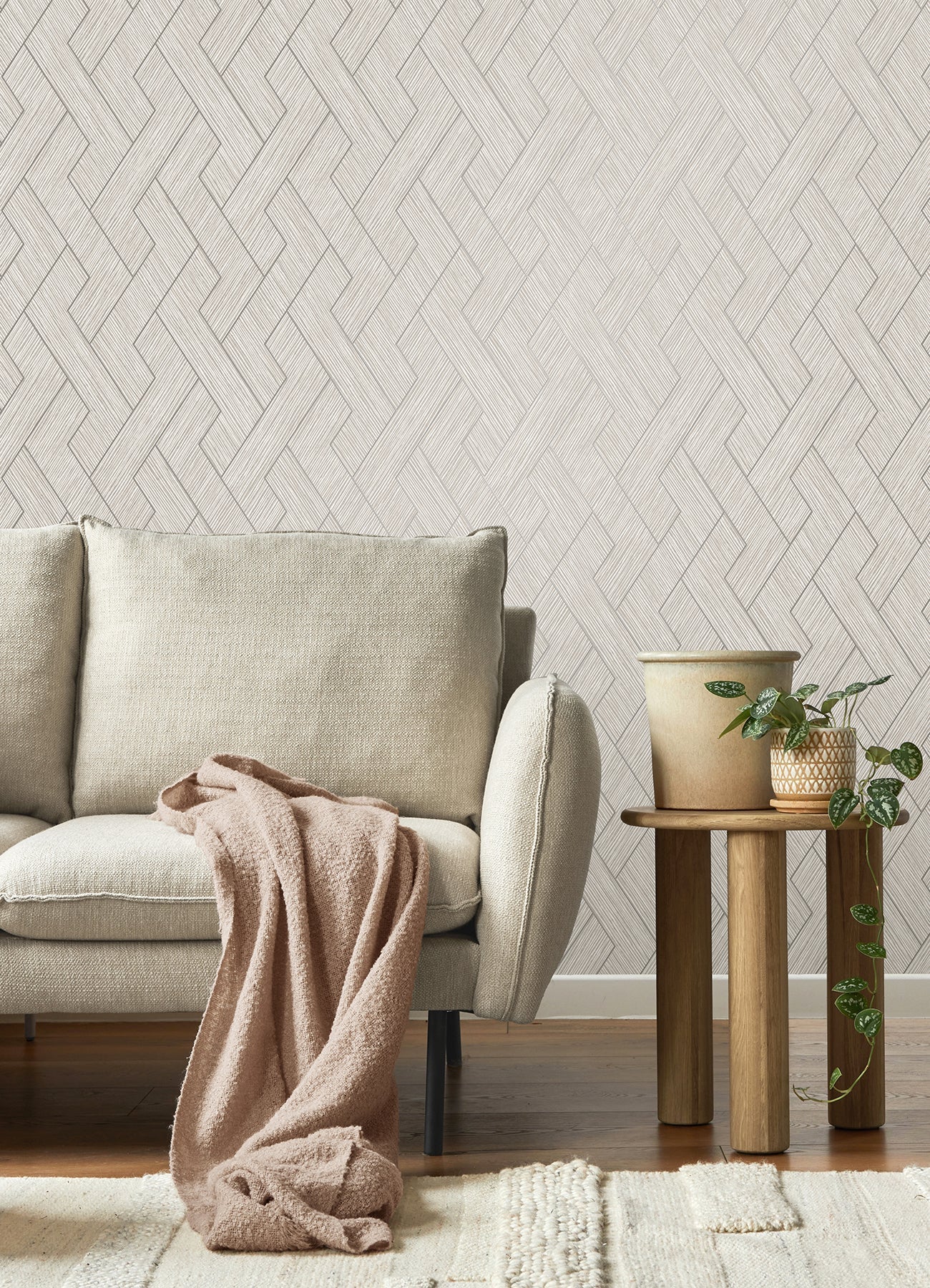 Advantage Ember Light Grey Geometric Basketweave Wallpaper, 20.5-in by 33-ft