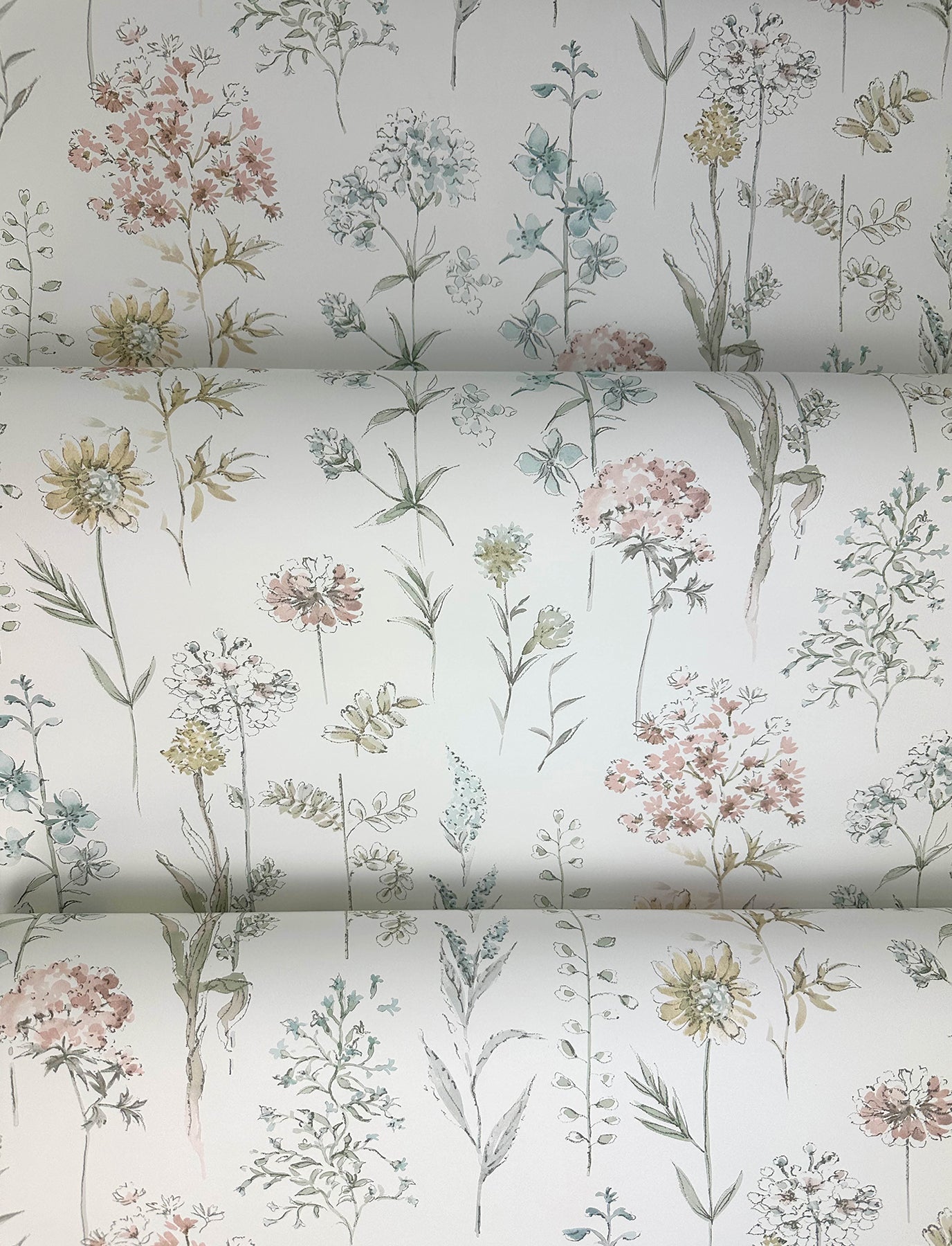 Chesapeake Bergamot Pastel Wildflower Wallpaper, 27-in by 27-ft