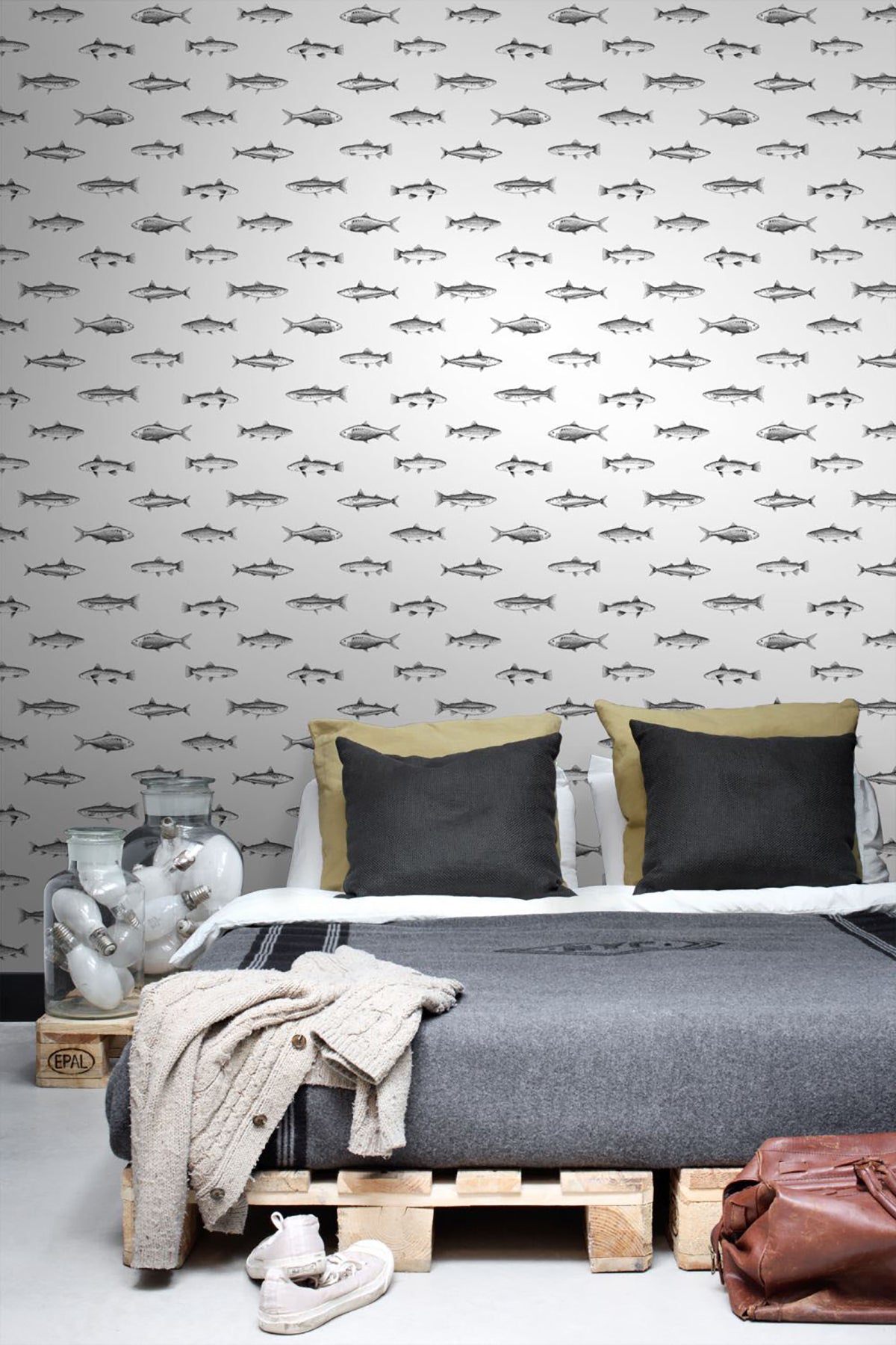 ESTA Home Fiyero Off White Fish Wallpaper, 20.5-in by 33-ft