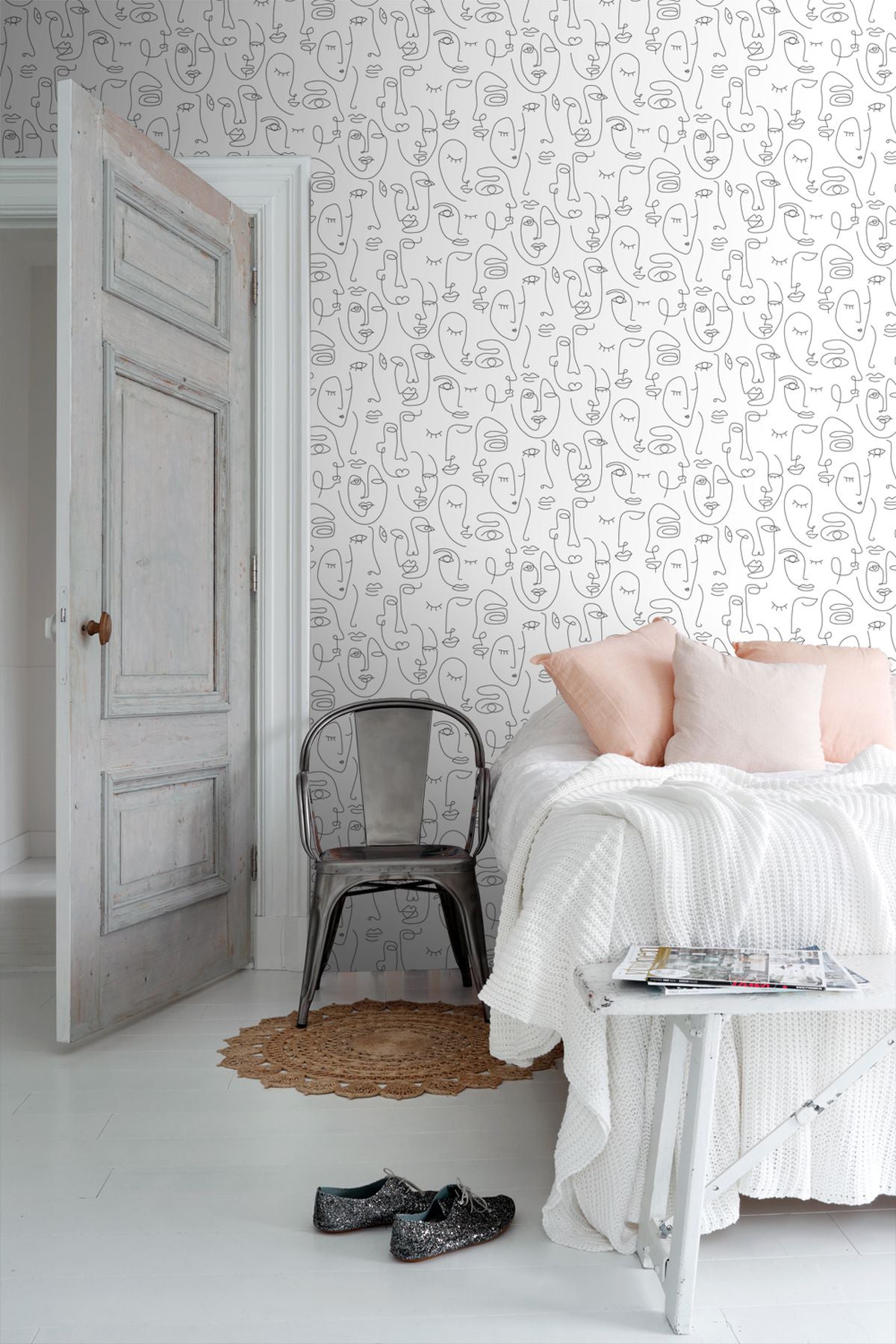 ESTA Home Sharona White Line Art Faces Wallpaper, 20.9-in by 33-ft