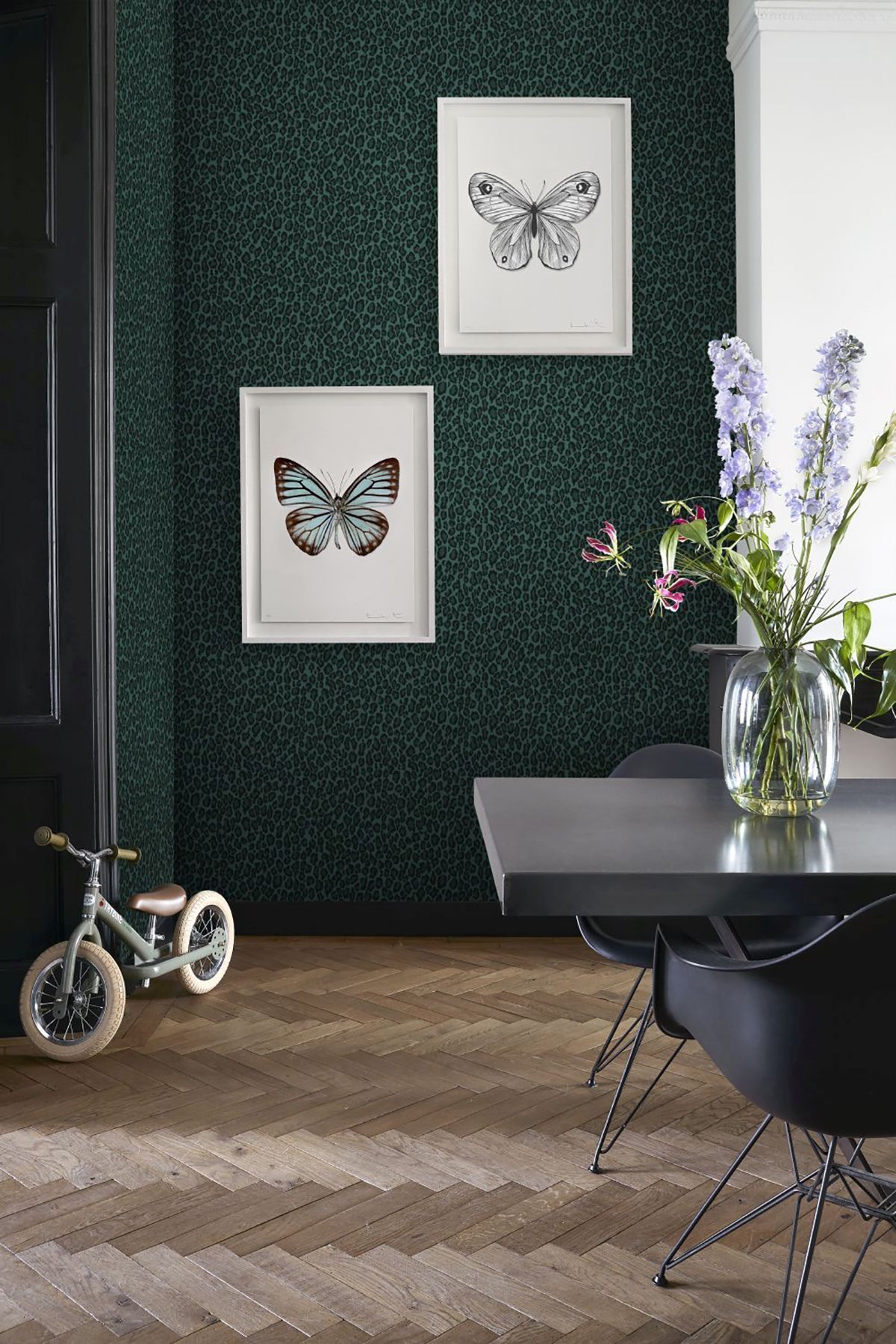 ESTA Home Cicely Green Leopard Skin Wallpaper, 20.9-in by 33-ft