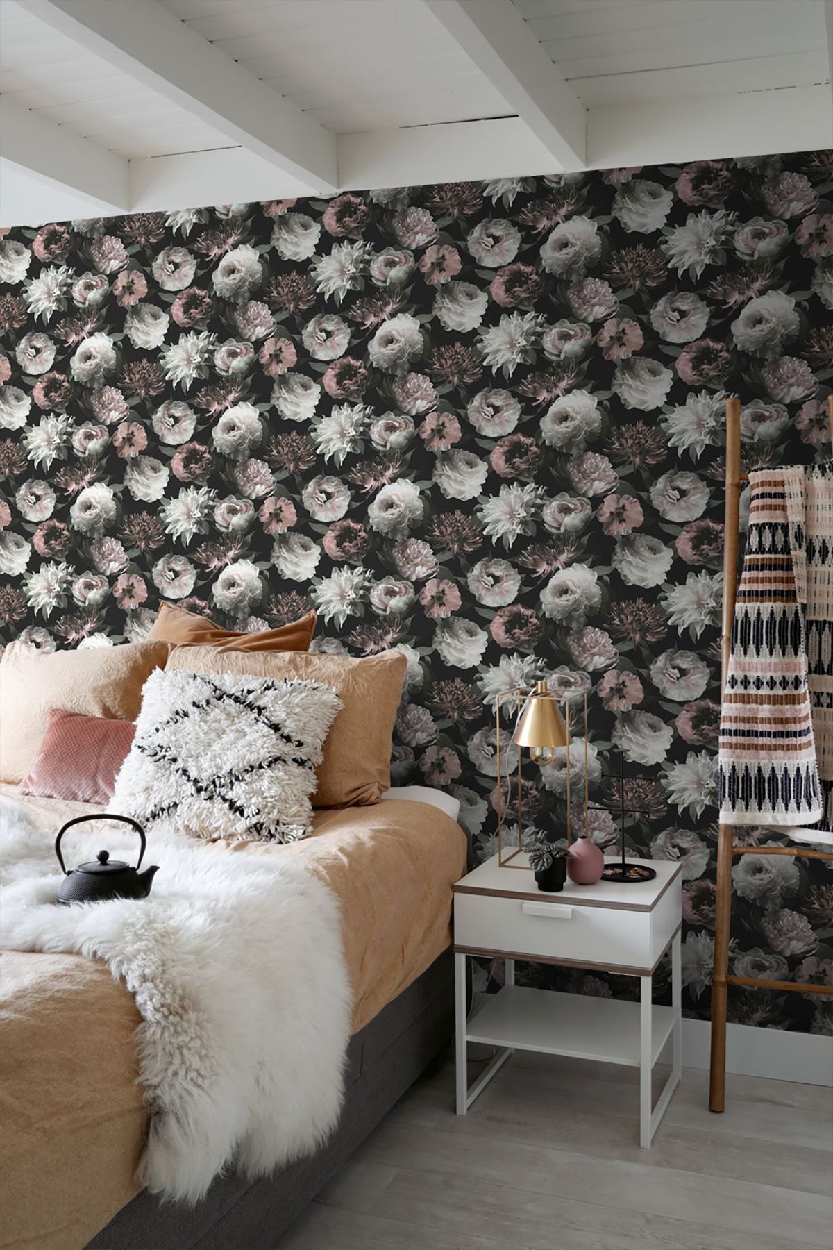 ESTA Home Contessa Blush Flowers Wallpaper, 20.9-in by 33-ft