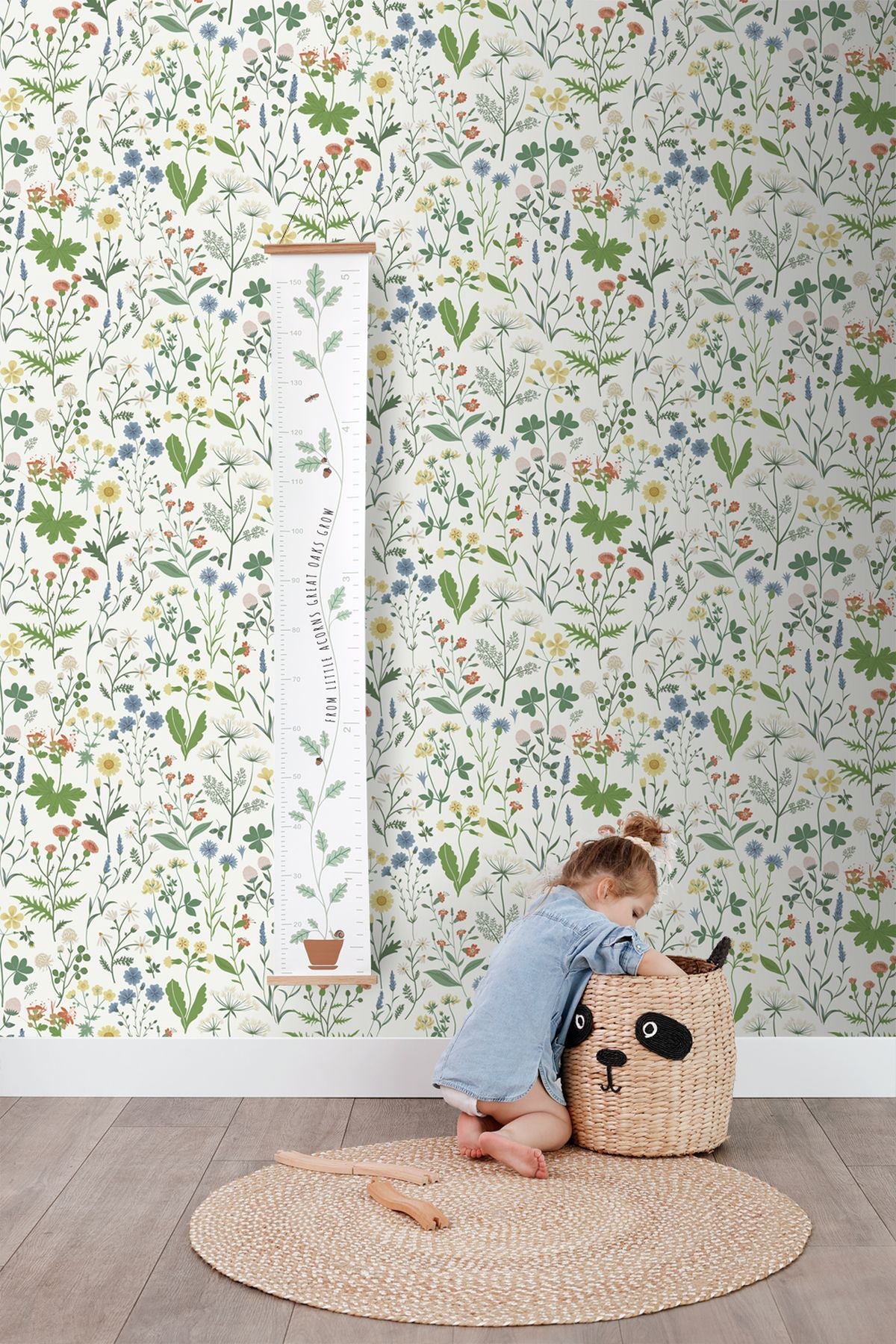 ESTA Home Fiore Green Wildflowers Wallpaper, 20.9-in by 33-ft