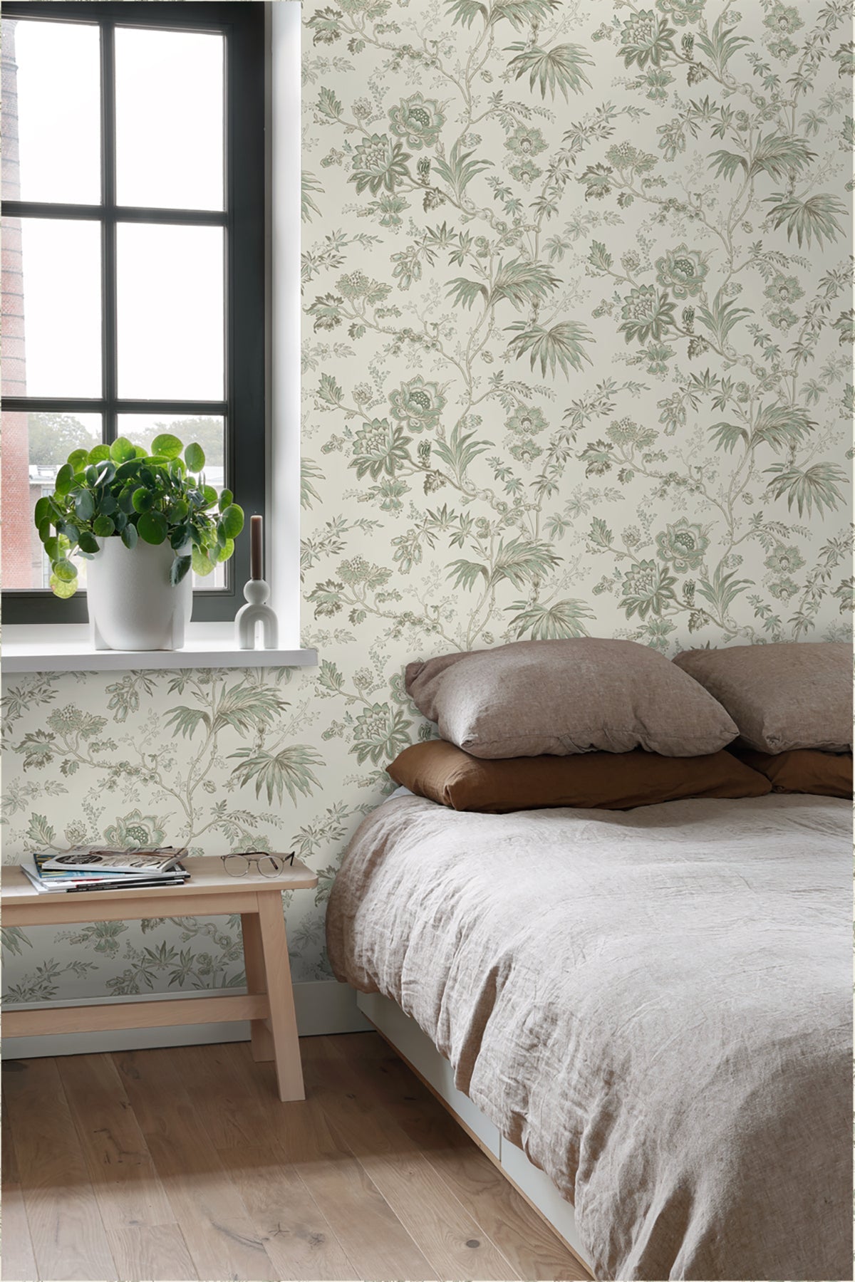 Design Department Juliet Neutral Decorative Jacobean Wallpaper, 20.9-in by 33-ft