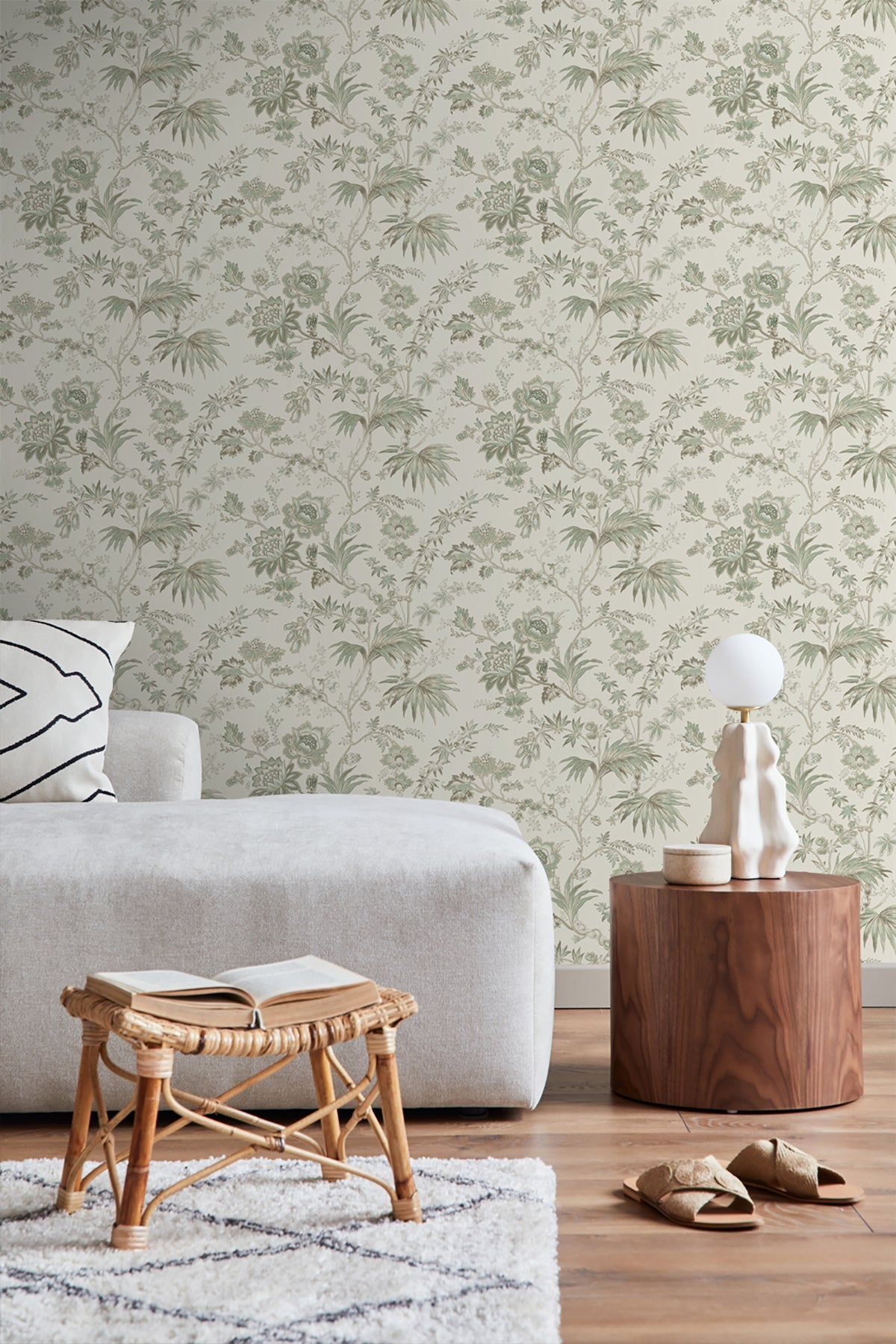 Design Department Juliet Neutral Decorative Jacobean Wallpaper, 20.9-in by 33-ft