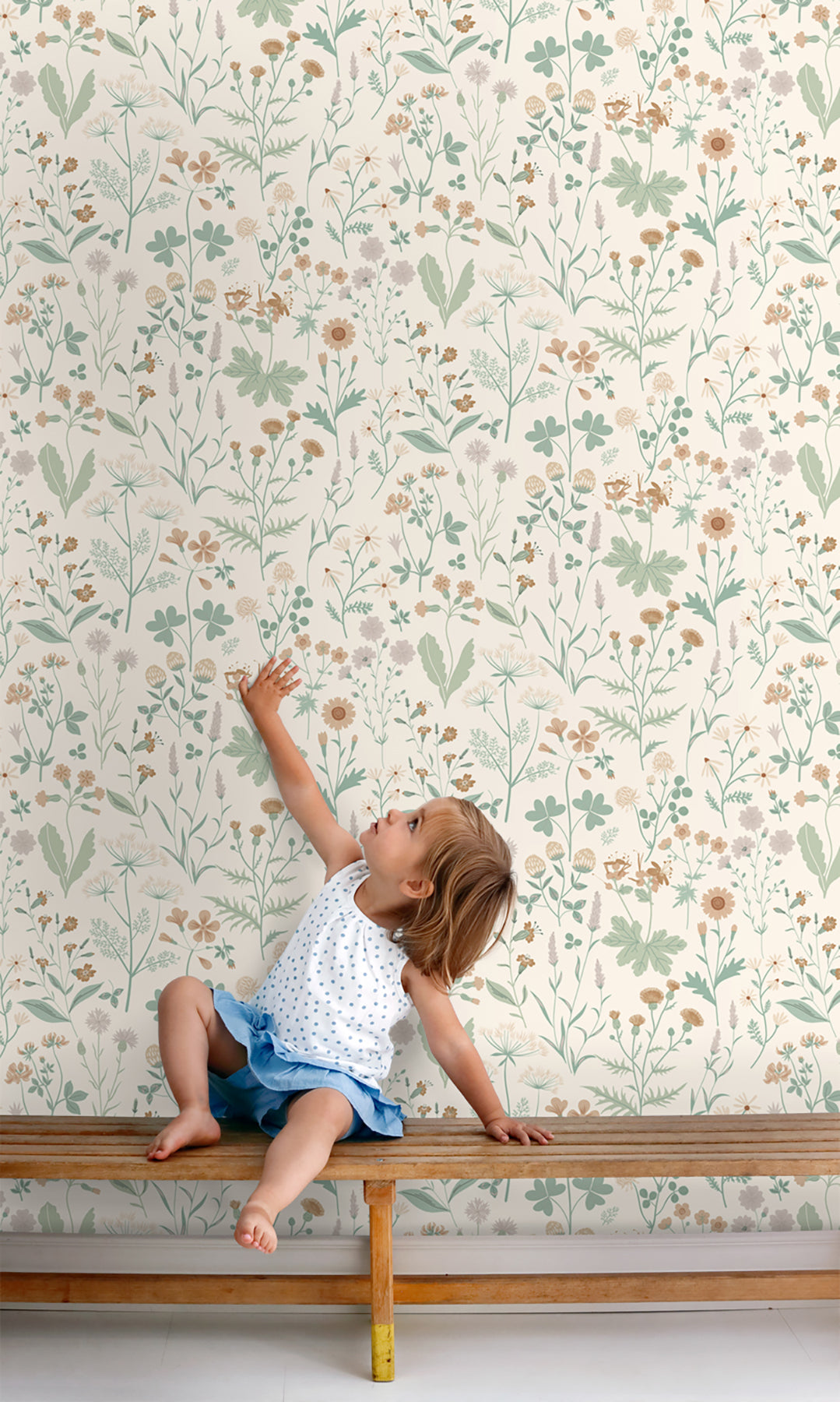 Design Department Letitia Cream Summer Meadows Wallpaper, 20.9-in by 33-ft