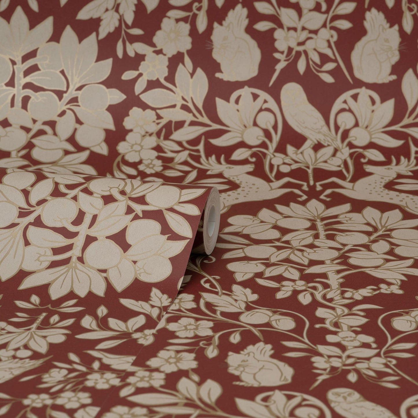 Brewster Richmond Maroon Floral Wallpaper, 20.5-in by 33-ft