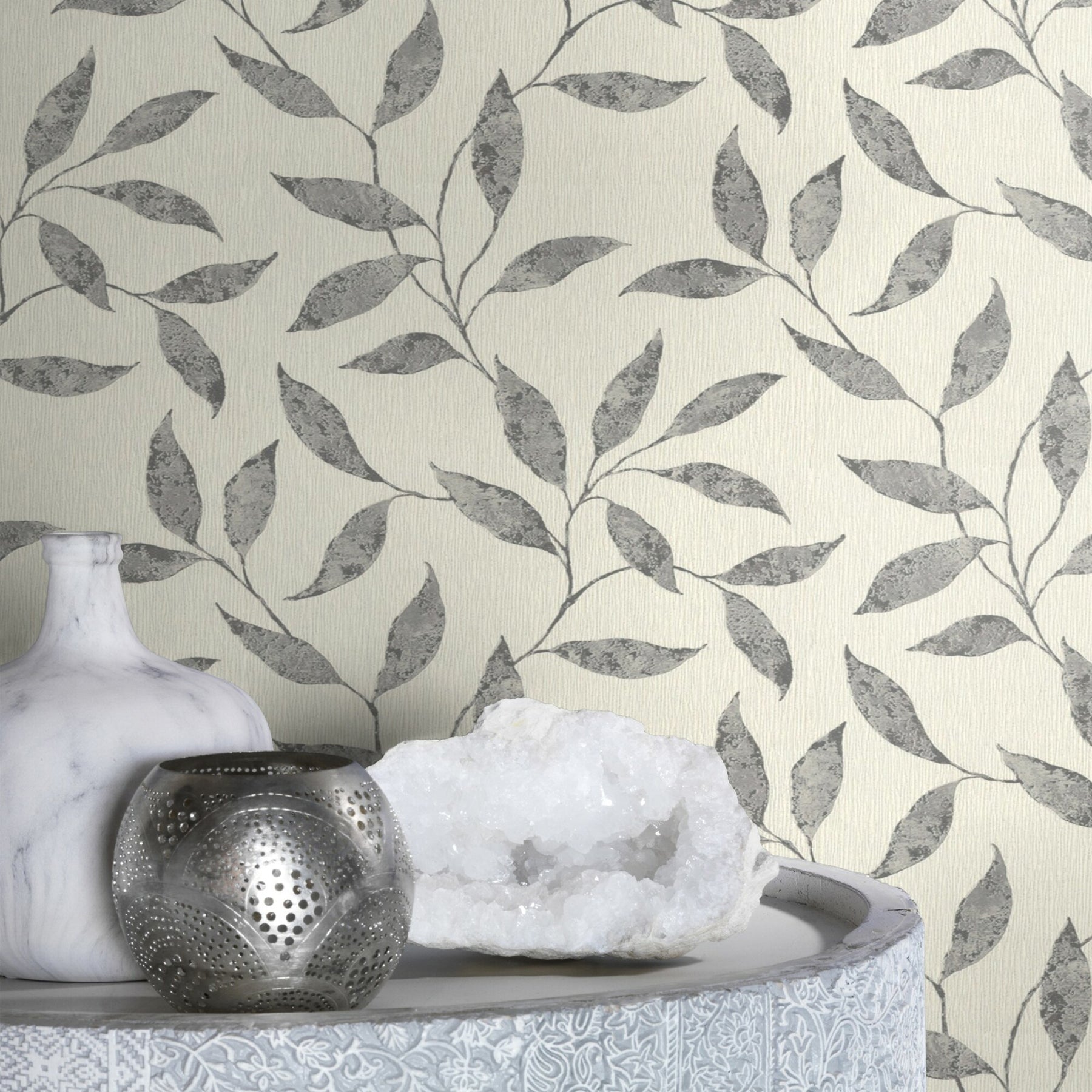 Rasch Amble Light Grey Vine Wallpaper, 20.9-in by 33-ft